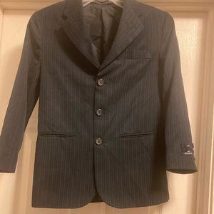 Dominican Republic Navy, this blue dress suit can be matched with dress pants
